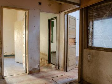 LOCAL COMERCIAL EN ESQUINA SAN JUSTO A REFACCIONAR