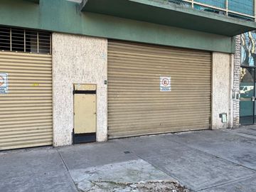 VENTA DE COCHERA CUBIERTA VERSALLES OPORTUNIDAD