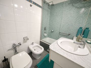 DEPARTAMENTO EN VENTA LOMAS DE ZAMORA 4 AMBIENTES