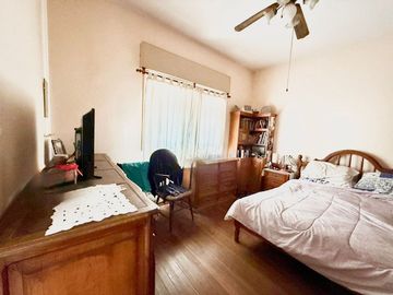VENTA CASA 6 AMBIENTES CON PATIO - VILLA MAIPU