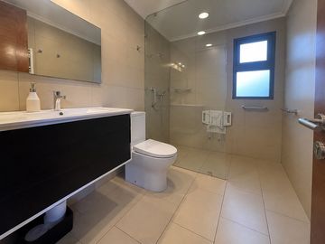 Casa con gran entorno en Brisas de Chicureo