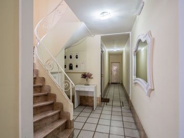 Venta Parque Chacabuco PH 4 Ambientes Reciclado