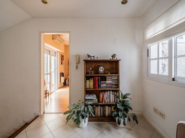 Venta Parque Chacabuco PH 4 Ambientes Reciclado