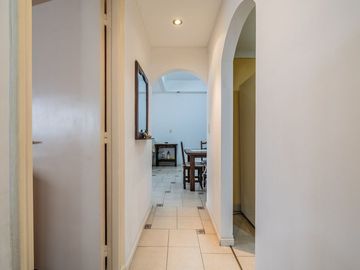 Venta Parque Chacabuco PH 4 Ambientes Reciclado