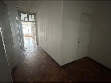 Casa + galpón en venta