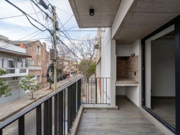 Departamento Venta 3 Ambientes Con Cochera Nuevo