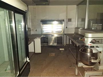 Restaurante Equipado fabulosa ubicación