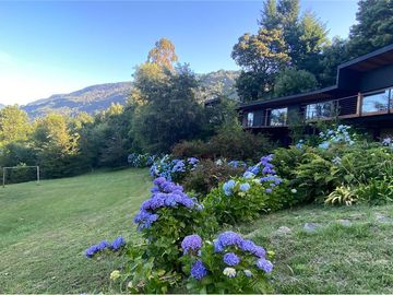 Venta Casa con acceso playa del lago Calafquén