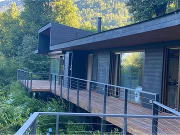 Venta Casa con acceso playa del lago Calafquén