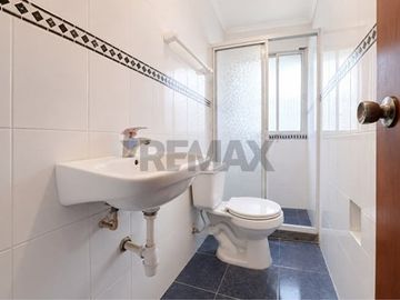 Casa con gran terreno en La Reina
