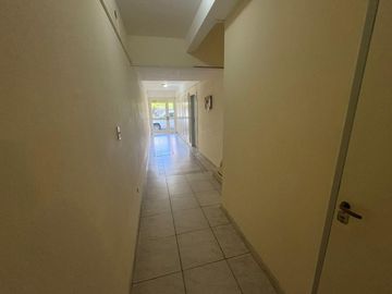 VENTA DEPTO PLANTA BAJA 3 AMBIENTES EN OLIVOS