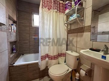 Parcela 900 m² con acogedora casa en Vichuquén
