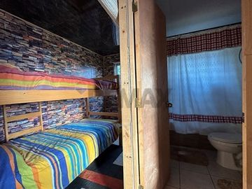 Parcela 900 m² con acogedora casa en Vichuquén