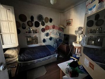 Casa para Remodelar con excelente ubicación.