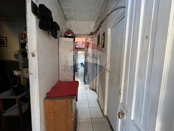 Casa para Remodelar con excelente ubicación.