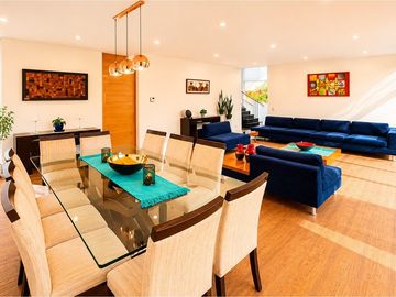 Amplia Casa Condominio 5D 4B