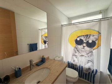 Amplia Casa Condominio 5D 4B