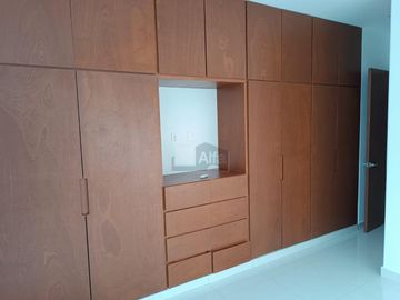 Casa en Renta 4 recs, 4 baños y cuarto servicio en Residencial AQUA, Cancun Quintana Roo, SMZ-330