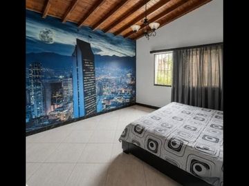 CASA EN VENTA UBICADA EN MEDELLIN SECTOR CAICEDO
