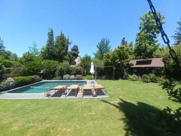 Casa en venta  en LO BARNECHEA