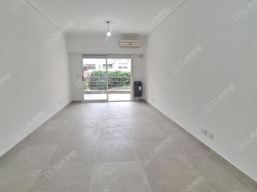 Garcia del Rio al 3000 - Saavedra - 3 amb c/ cochera , balcón y patio