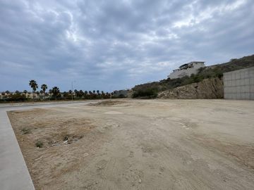 TERRRENO EN RENTA SAN JOSE DEL CABO