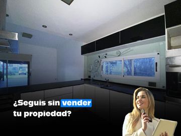 Casa en Venta de Tres Dormitorios en Puerto Roldan