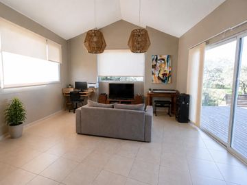 Casa en venta Altos del Golf 4 dormitorios- Pileta