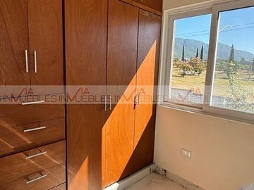 Residencial Vista Sierra, Carretera Nacional
