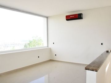 Casa en villas de Irapuato con vista a la ciudad en venta
