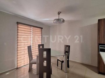 CASA EN RENTA AMUEBLADA EN COL. RESIDENCIAL VALTERRA EN APODACA NUEVO LEON