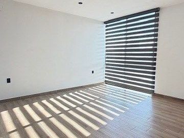 Masada casa amplio con 4 habitaciones