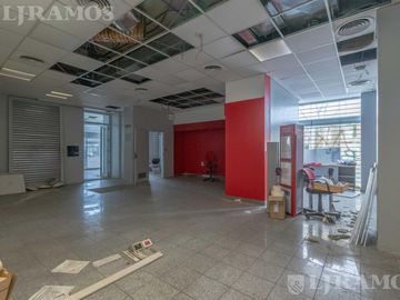 Local en Venta en Olivos - 560 m2