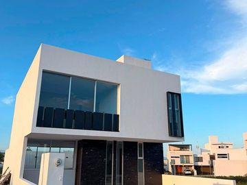 CASA EN ZAKIA, EL MARQUES, QUERETARO