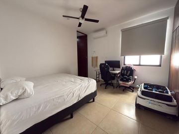 CASA EN VENTA MERIDA, TAMANCHE, PRIVADA ROCIO COUNTRY LIVING, A 1 MES.