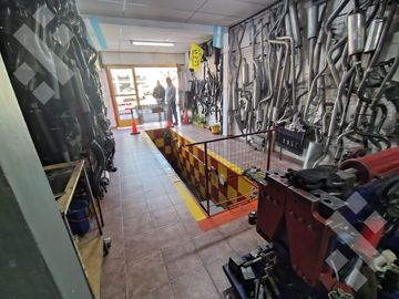 Venta de Terreno con Local comercial y 4 deptos, Saturnino Torres, Nqn Capital