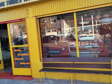 Venta de Terreno con Local comercial y 4 deptos, Saturnino Torres, Nqn Capital