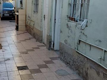 Venta de Terreno con Local comercial y 4 deptos, Saturnino Torres, Nqn Capital