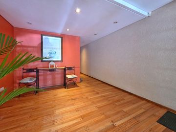 Excelente 4 amb   escritorio   balcón terraza con parrilla propia  - 2 cocheras