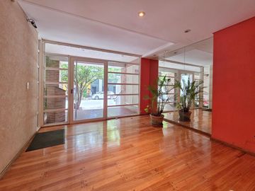 Excelente 4 amb   escritorio   balcón terraza con parrilla propia  - 2 cocheras