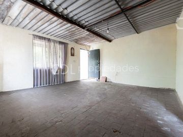 VILLA GUERRERO CASA MUY AMPLIA EN VENTA