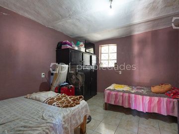 VISTA HERMOSA TERRAZA CON DOS CASAS EN VENTA