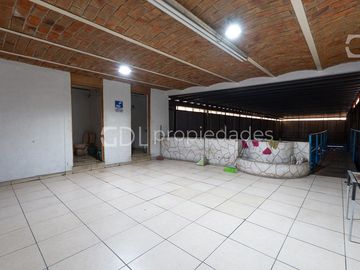 FELIPE ÁNGELES BODEGA COMERCIAL EN VENTA