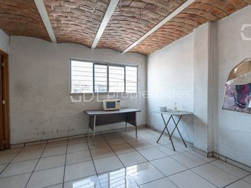 FELIPE ÁNGELES BODEGA COMERCIAL EN VENTA