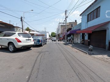 FELIPE ÁNGELES BODEGA COMERCIAL EN VENTA