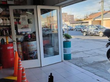 Venta de Local Comercial, en terreno de 372 m2, Saturnino Torres 171, Nqn Capital