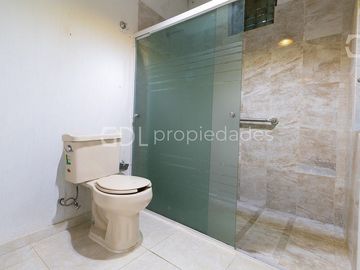 REMATE PARA USO COMERCIAL EN MIGUEL HIDALGO, ZAPOPAN