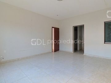 REMATE PARA USO COMERCIAL EN MIGUEL HIDALGO, ZAPOPAN
