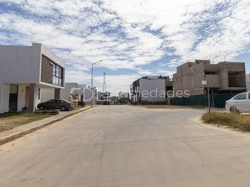 CAPITAL NORTE COTO ALICANTE CASA EN VENTA