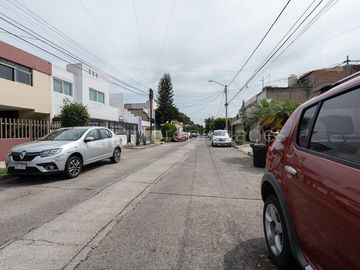 FRACCIONAMIENTO COLON CASA REMODELADA OPORTUNIDAD